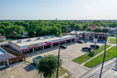 1108 W Pioneer Drive #9, Irving, TX 75061 - Photo 1