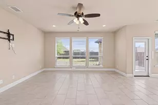1012 Granger Dr, McKinney, TX 75071 - Photo 8