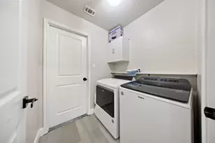 504 Fort Worth St, Mansfield, TX 76063 - Photo 22