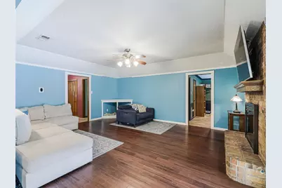 6404 Suncrest Court, North Richland Hills, TX 76180 - Photo 8