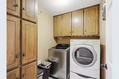 6404 Suncrest Court, North Richland Hills, TX 76180 - Photo 26