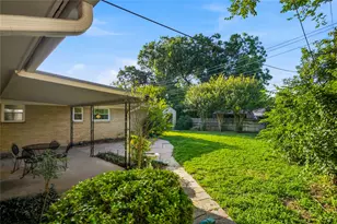 1315 Navaho St, Arlington, TX 76012 - Photo 32