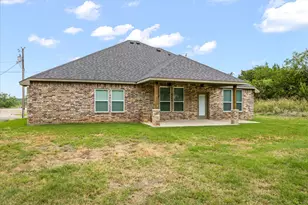 2309 Christine Dr, Granbury, TX 76048 - Photo 8
