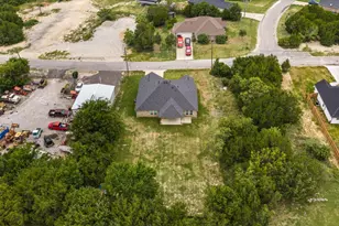 2309 Christine Dr, Granbury, TX 76048 - Photo 30