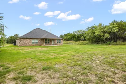 2309 Christine Drive, Granbury, TX 76048 - Photo 6