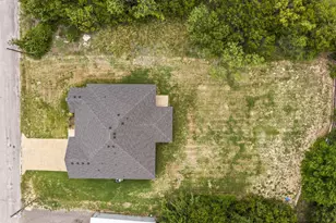 2309 Christine Dr, Granbury, TX 76048 - Photo 34