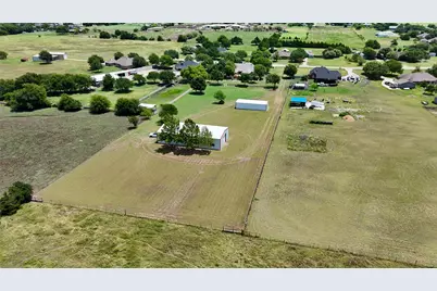 7830 Mavis Avenue, Waxahachie, TX 75167 - Photo 12