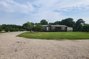 2212 Co Rd 342, McKinney, TX 75071 - Photo 2