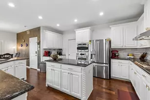 12406 Botanical Ln, Frisco, TX 75035 - Photo 6