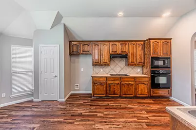 10132 Red Bluff Lane, Fort Worth, TX 76177 - Photo 12