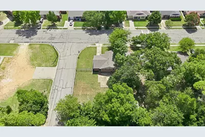 2017 Shawnee Street, Denton, TX 76209 - Photo 38