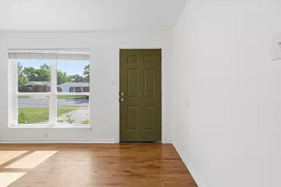 2017 Shawnee Street, Denton, TX 76209 - Photo 4