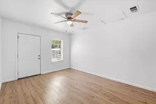 2017 Shawnee St, Denton, TX 76209 - Photo 16