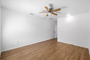 2017 Shawnee St, Denton, TX 76209 - Photo 16