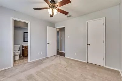 3807 Spring Hollow Drive, Carrollton, TX 75007 - Photo 22