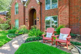 212 Pecan Hollow Dr, Coppell, TX 75019 - Photo 2