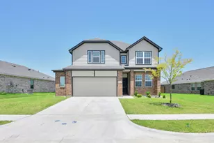 123 Honey Bee Dr, Cleburne, TX 76031 - Photo 1