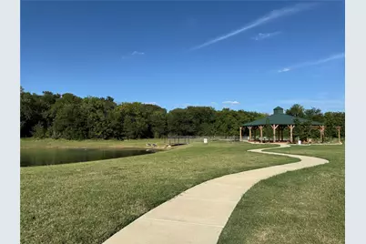 123 Honey Bee Drive, Cleburne, TX 76031 - Photo 2