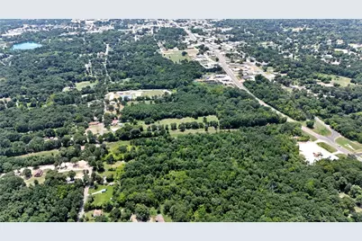 1129 N Hamlett Street, Athens, TX 75751 - Photo 10