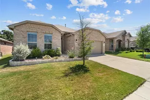 1201 Presidio Ln, Weatherford, TX 76087 - Photo 2