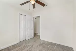 821 Oakwood Ave, Hurst, TX 76053 - Photo 12