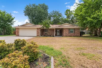 2018 Ashland Street, Gainesville, TX 76240 - Photo 1