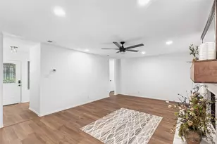 2018 Ashland St, Gainesville, TX 76240 - Photo 4