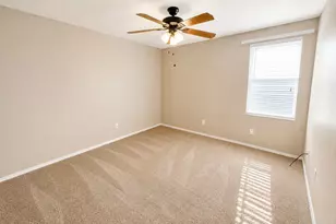 1600 Fieldstone Dr, Little Elm, TX 75068 - Photo 8