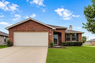 1600 Fieldstone Dr, Little Elm, TX 75068 - Photo 1
