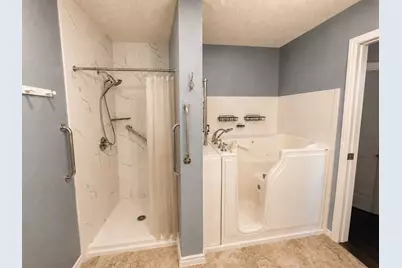 1600 Fieldstone Drive, Little Elm, TX 75068 - Photo 14