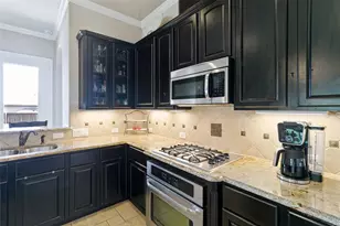 11901 Drummond Ln, Fort Worth, TX 76108 - Photo 8