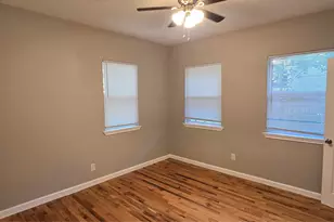 326 N Denver St, Dallas, TX 75203 - Photo 6