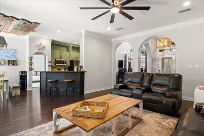 3930 Buena Vista Circle, Granbury, TX 76049 - Photo 10