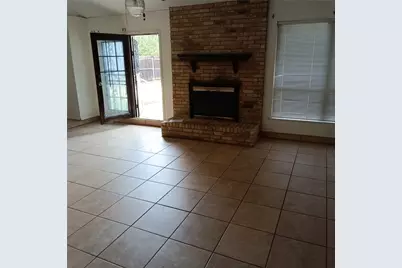 5013 Cordova Avenue, Fort Worth, TX 76132 - Photo 2