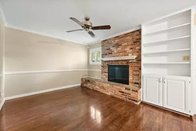 604 Waggoner Drive, Arlington, TX 76013 - Photo 12