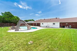 608 Aldridge St, Commerce, TX 75428 - Photo 36