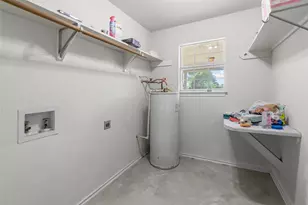 608 Aldridge St, Commerce, TX 75428 - Photo 14