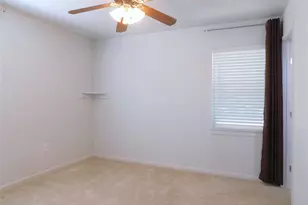 705 Sun Valley Dr, Denton, TX 76209 - Photo 16