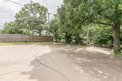 2760 Parkchester Drive, Arlington, TX 76015 - Photo 38