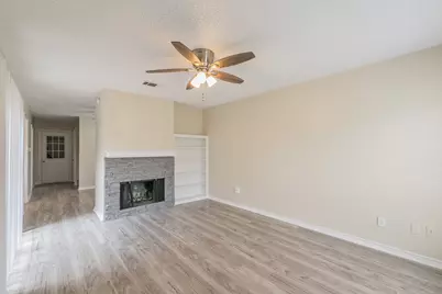 2760 Parkchester Drive, Arlington, TX 76015 - Photo 4