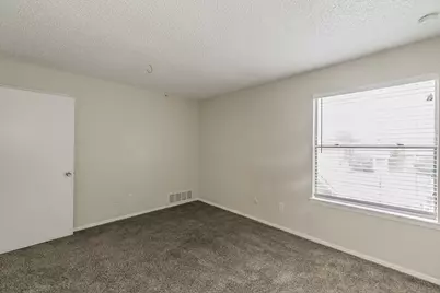 2760 Parkchester Drive, Arlington, TX 76015 - Photo 26