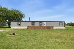 7305 Walden Dr, Joshua, TX 76058 - Photo 1