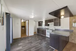 7305 Walden Dr, Joshua, TX 76058 - Photo 6