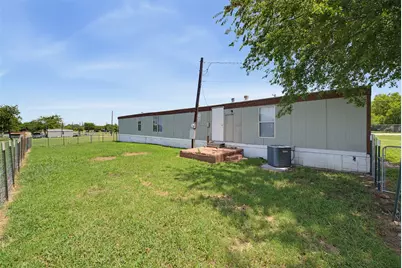 7305 Walden Drive, Joshua, TX 76058 - Photo 2