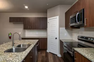 635 Wheatfield Dr, Venus, TX 76084 - Photo 4