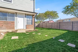 1044 Southmoor Dr, Arlington, TX 76010 - Photo 14