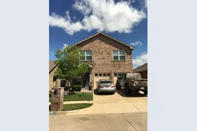 924 Bentwood Trail, Grand Prairie, TX 75052 - Photo 1
