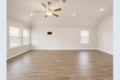 3720 Yarrow Drive, Denton, TX 76226 - Photo 4