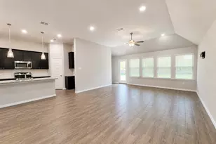 3720 Yarrow Drive, Denton, TX 76226 - Photo 4