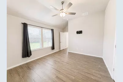 3720 Yarrow Drive, Denton, TX 76226 - Photo 12